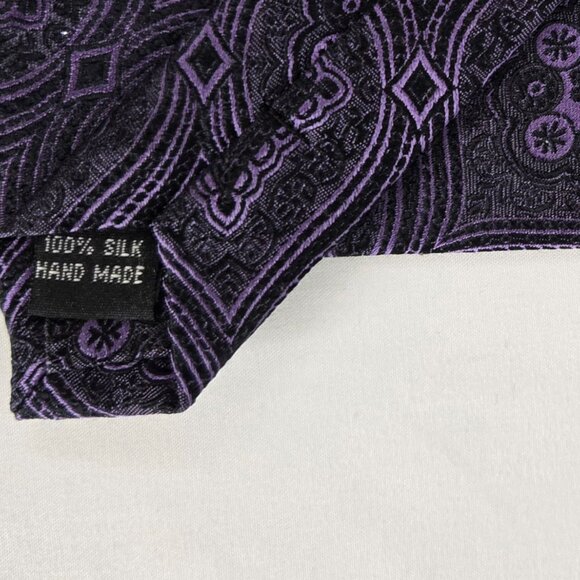 Emilio Ponti Roma Milano Handmade %100 Silk Purple and Black Abstract Design Tie - Picture 4 of 5